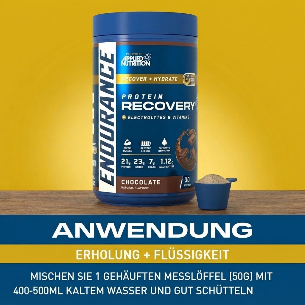 Blauer Behälter mit Schokoladen-Proteinpulver, Marke Applied Nutrition.