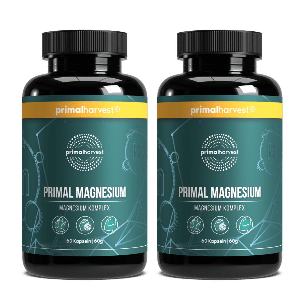 Zwei Flaschen mit gelbem Etikett. Produktname: Primal Magnesium. 60 Kapseln. Schwarze Deckel.
