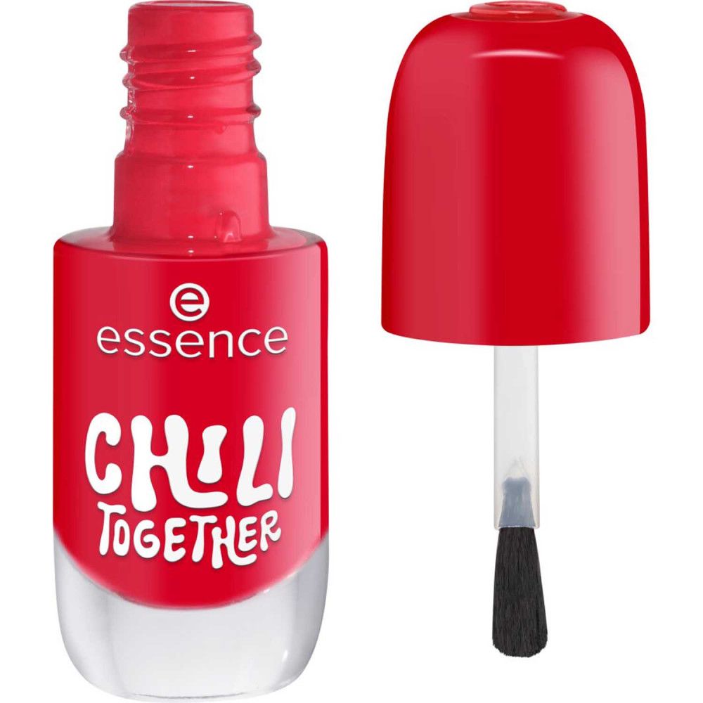 Roter Nagellack, Flasche geöffnet. Bürste sichtbar. Aufschrift: Chili Together. Marke: essence.