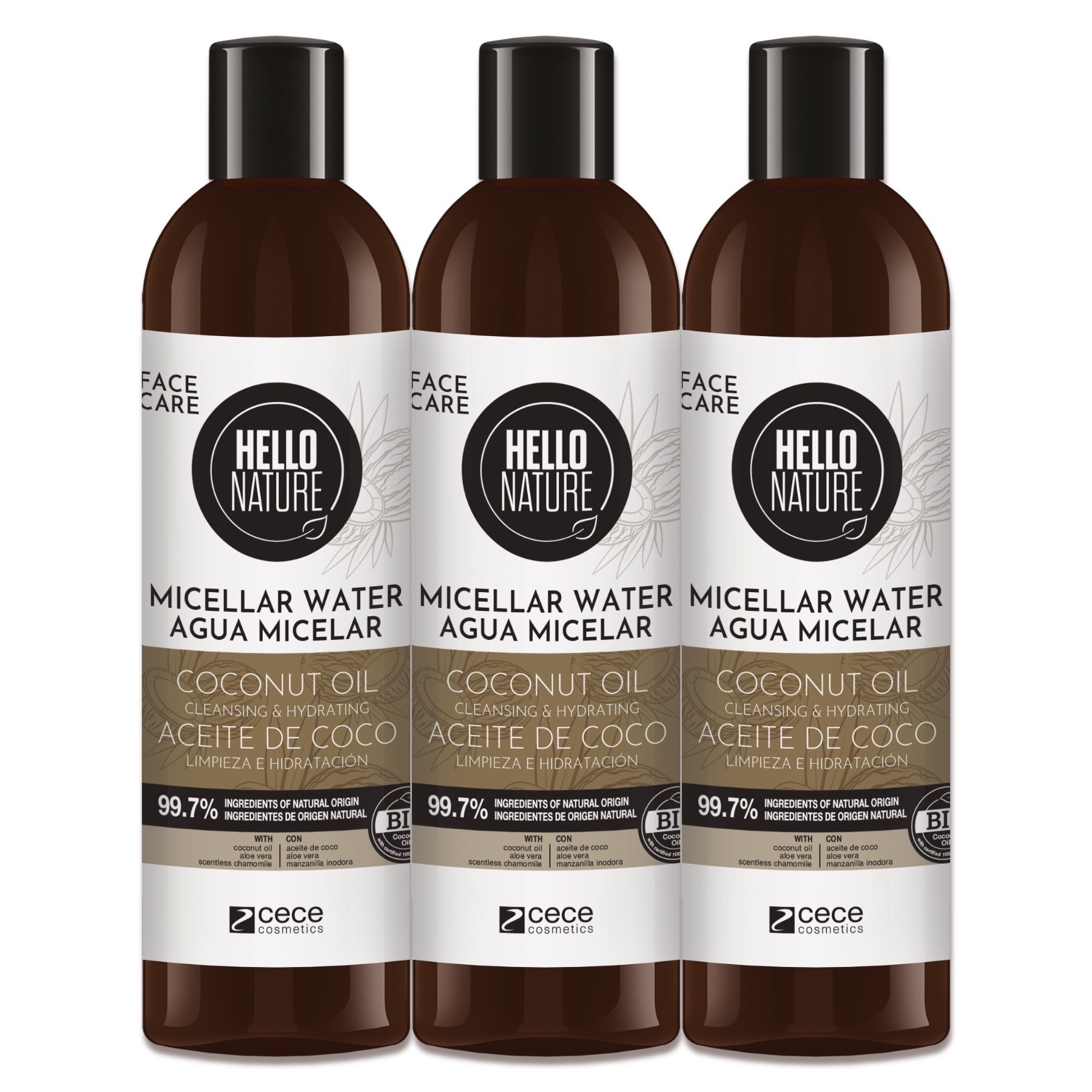 Drei Flaschen Mizellenwasser. Logo Hello Nature. Text: Agua Micelar. Kokosöl. Bio-Zertifizierung.
