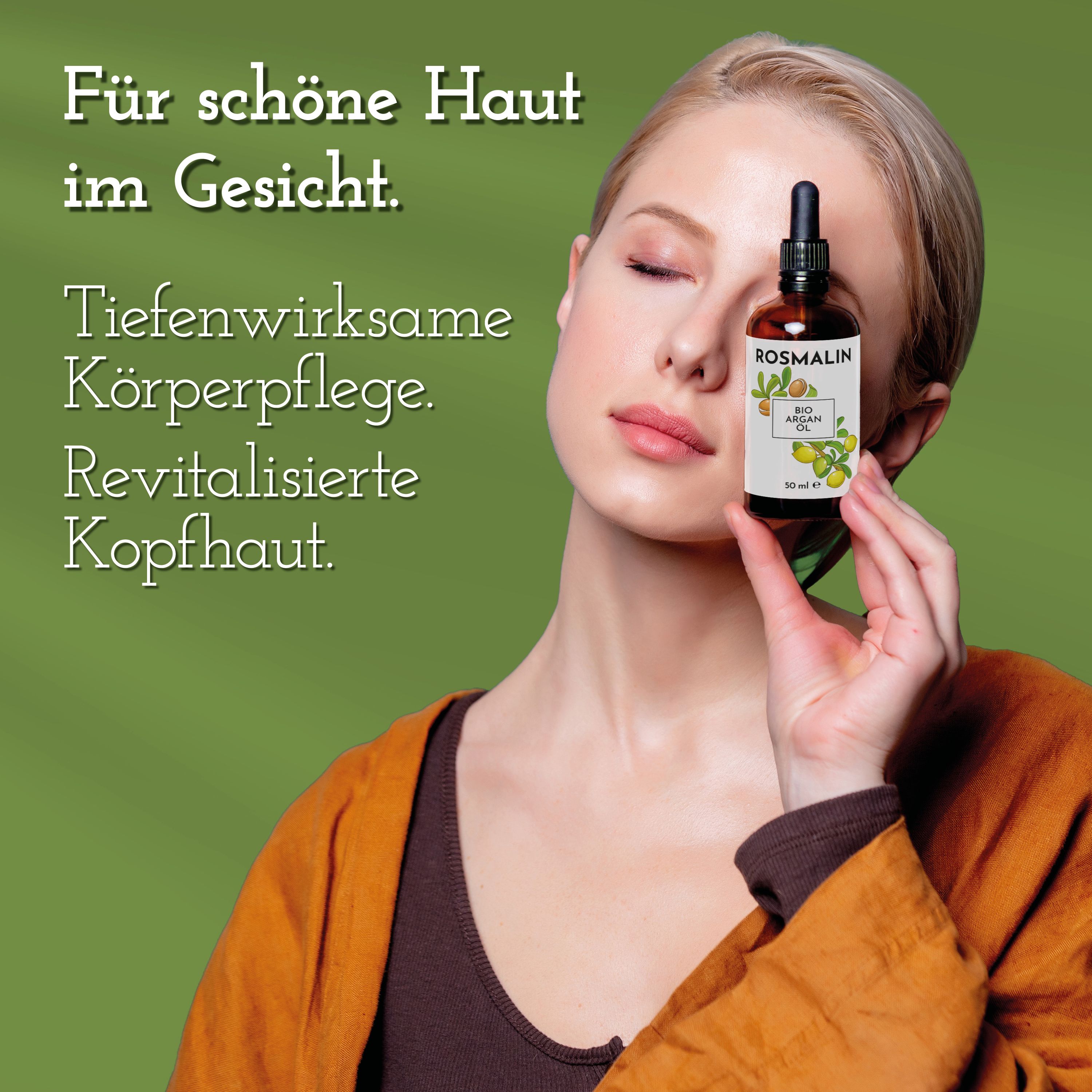 Frau hält Flasche mit Produktetikett. Text: Für schöne Haut im Gesicht. Tiefenwirksame Körperpflege. Revitalisierte Kopfhaut.