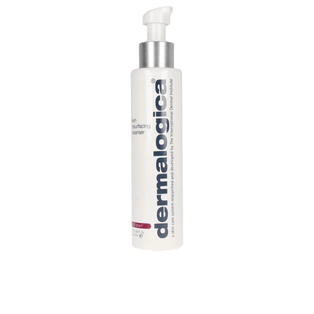 Weisse Flasche mit Pumpe. Aufschrift: Dermalogica, skin resurfacing cleanser. Roter Streifen mit AGE smart.