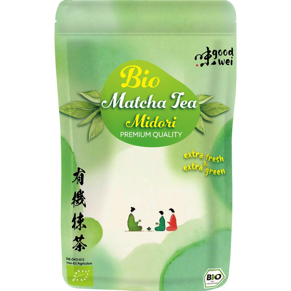 Grüne Verpackung mit "Bio Matcha Tea Midori". Logo, Schriftzeichen, Blätter. "Premium Quality", "extra fresh extra green".