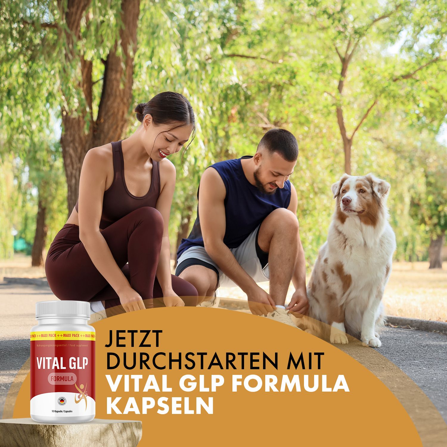 Paar und Hund im Park. Flasche mit rotem Etikett: VITAL GLP FORMULA. Text: Jetzt durchstarten mit VITAL GLP FORMULA Kapseln.