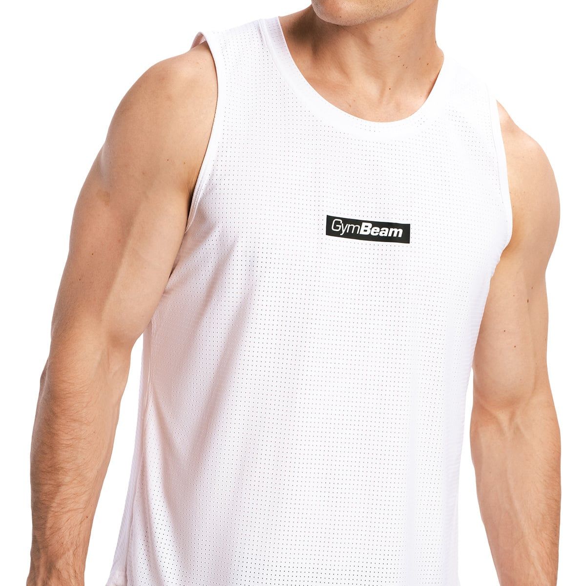 Weißes Tanktop für Herren mit kleinem schwarzen GymBeam-Logo auf der Brust. Rundhalsausschnitt und ärmellos.