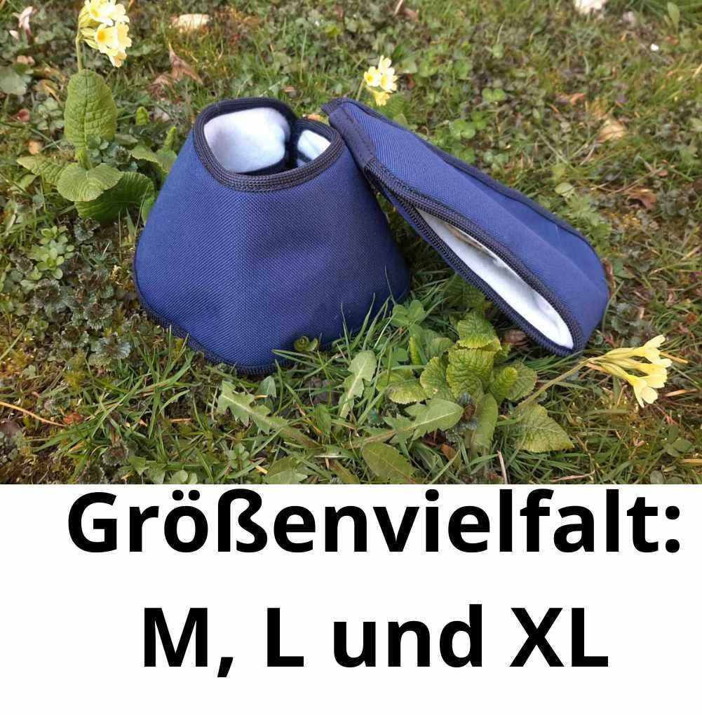 Blaue Hufglocke auf Gras. Text: Größenvielfalt: M, L und XL.