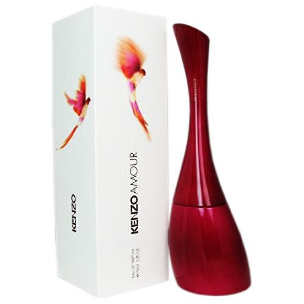 Kenzo Amour Eau de Parfum Flasche und Verpackung. Rote Flasche, geschwungene Form. Weiße Verpackung mit Logo und Vogel-Illustration.