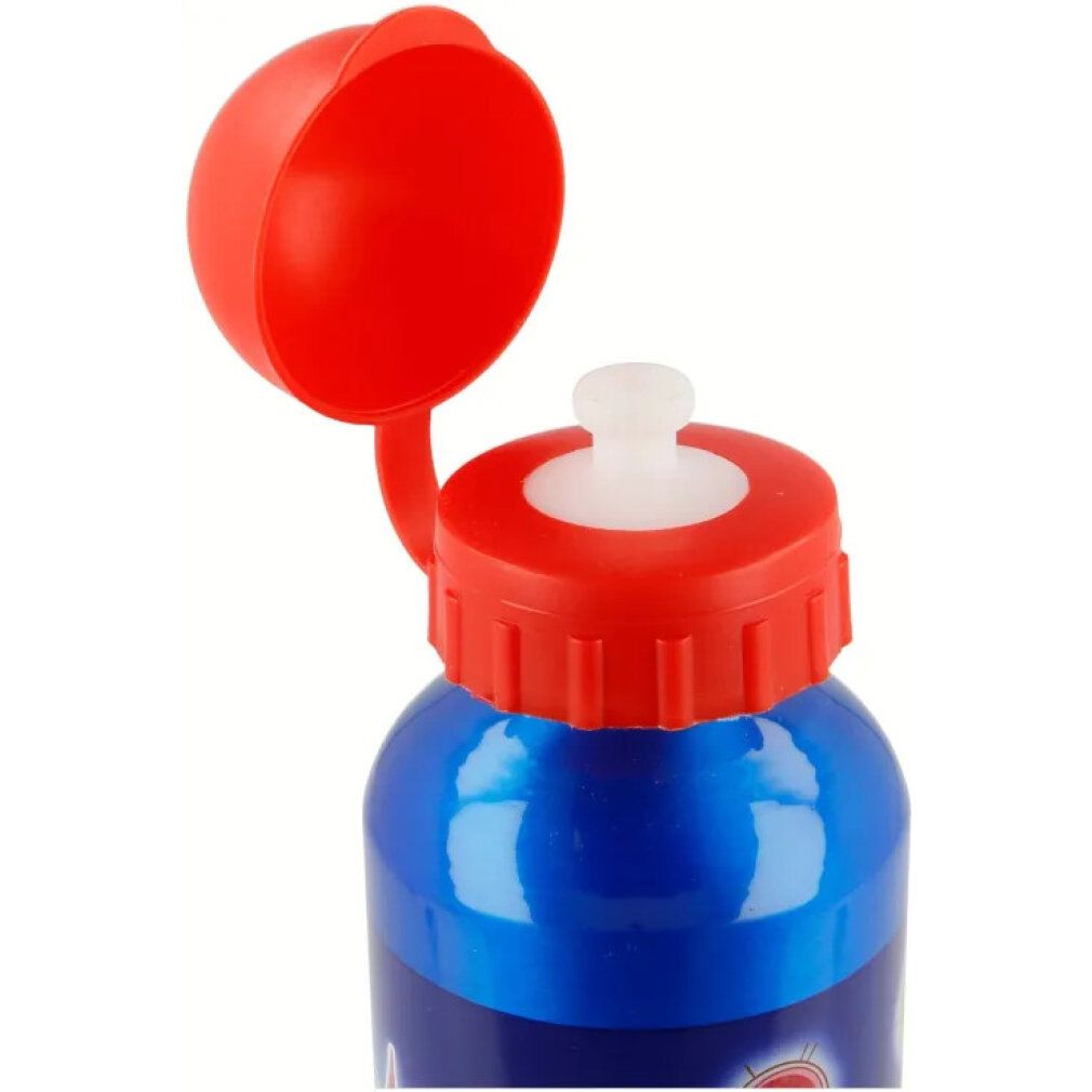 Blaue Trinkflasche mit rotem Deckel. Der Deckel ist geöffnet. Der Flaschenkörper ist aus Metall.