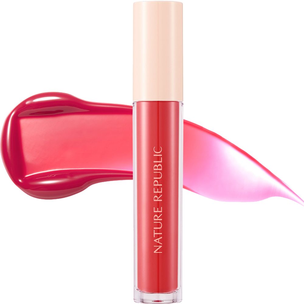 Roter Lipgloss mit Farbabstrich. Beige Kappe, transparente Tube. Aufschrift NATURE REPUBLIC.