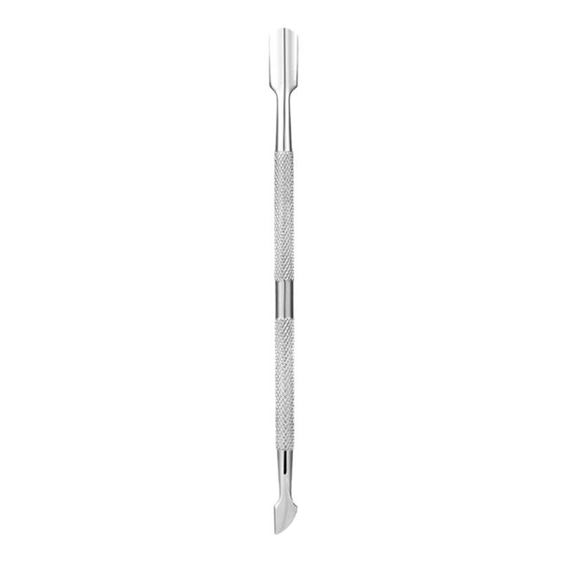 Nagelhautschieber aus Metall. Beidseitig verwendbar, mit geriffelter Mitte. Ein Ende spitz, das andere flach und rechteckig.