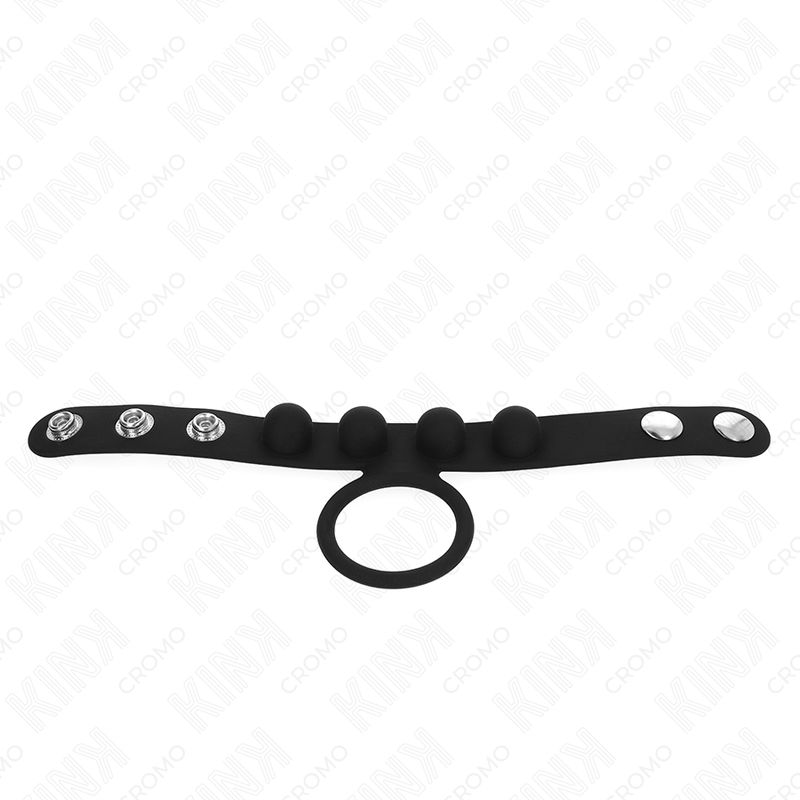 Schwarzer Penisring mit Druckverschluss. Der Ring hat drei Kugeln und einen Ring.