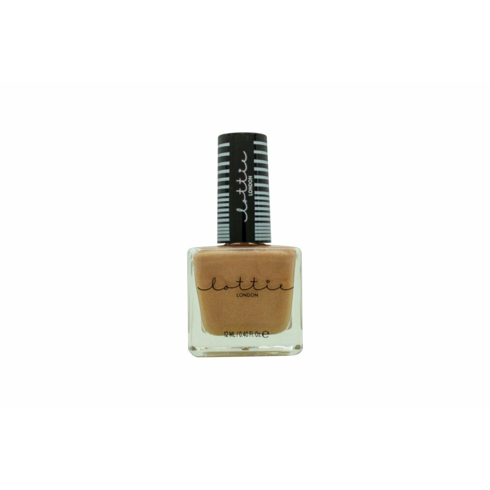 Nagellackflasche mit brauner Farbe. Schwarzer Deckel mit weißer Schrift. Lottie London Logo.