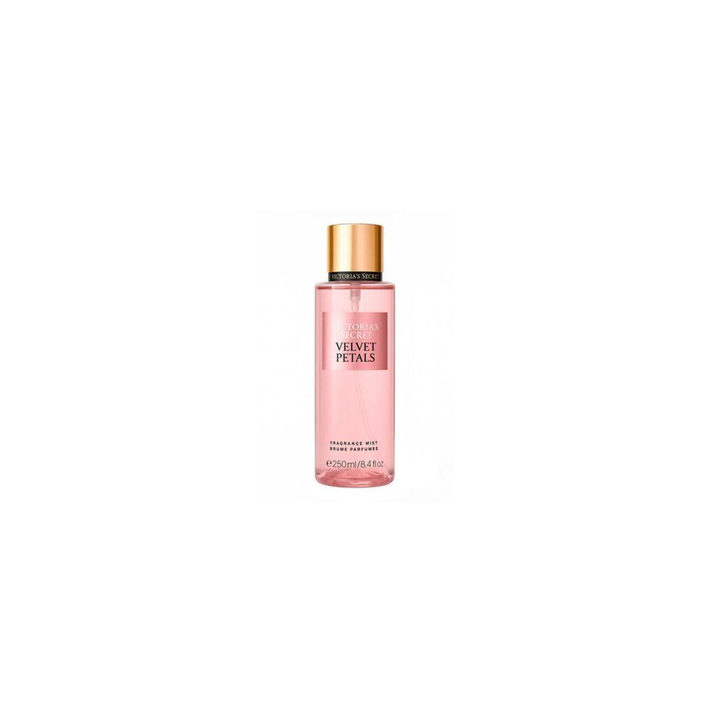 Körpernebel-Flasche. Rosa Flüssigkeit, goldfarbener Deckel. Aufschrift: VICTORIA'S SECRET, VELVET PETALS, FRAGRANCE MIST, 250ml/8.4 fl oz.