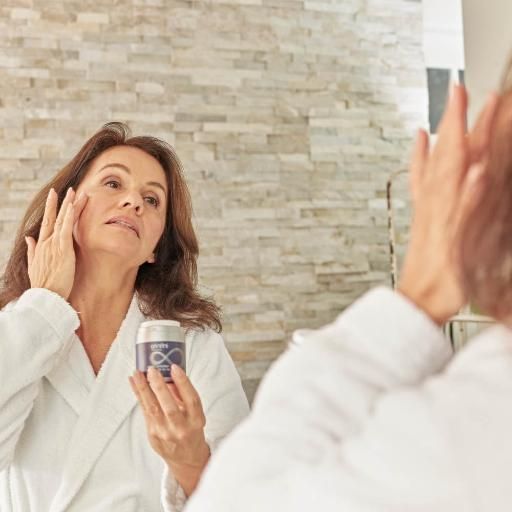 Infinite By Forever Restoring Crème