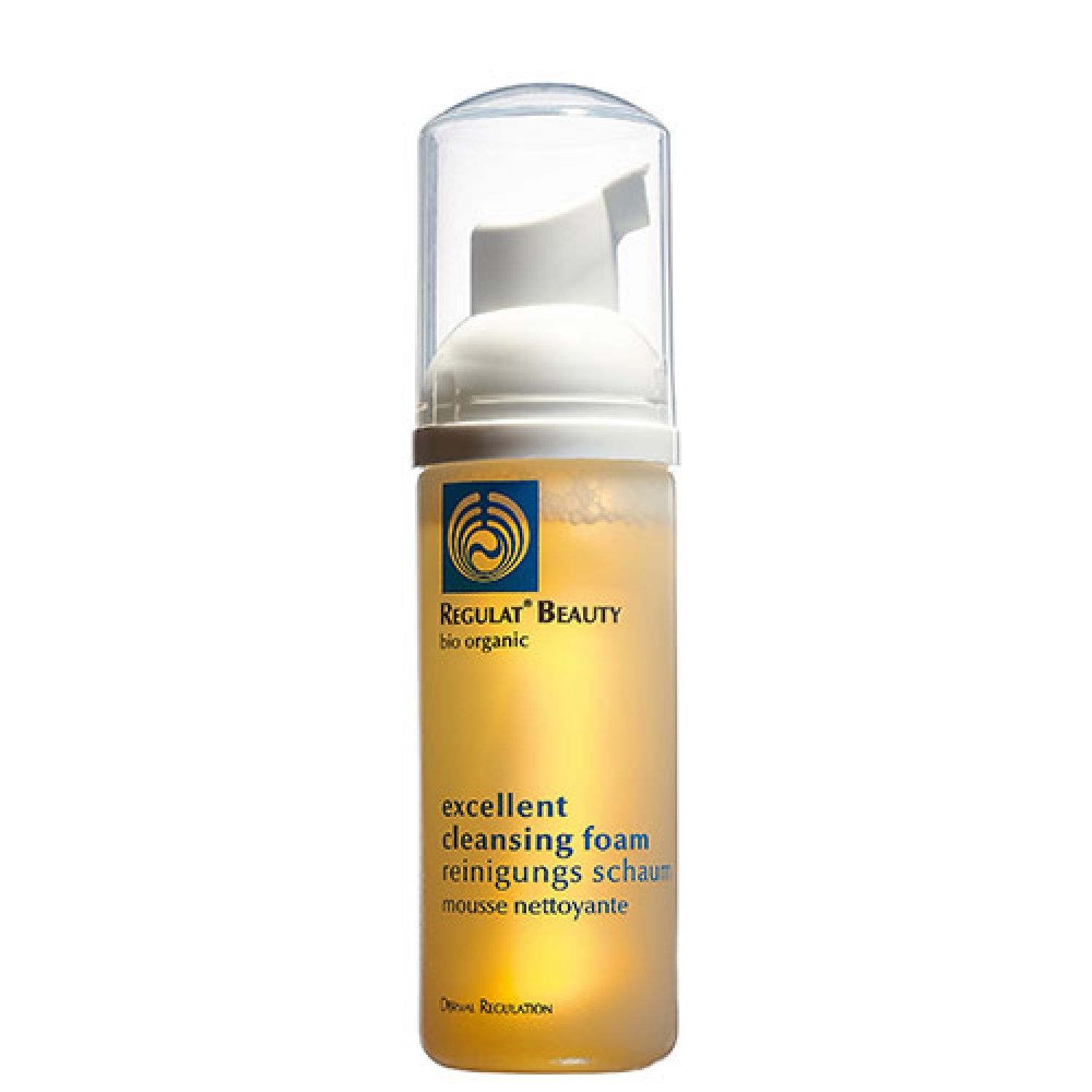 Flüssigseife in einer Flasche mit Pumpverschluss. Aufschrift: Regulat Beauty, excellent cleansing foam, Reinigungsschaum, Mousse nettoyante.