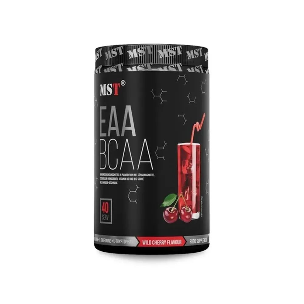 Schwarze Dose mit weißer Aufschrift MST EAA BCAA. Abbildung eines Getränks mit Kirschen. 40 Portionen, Wild Cherry Flavor.