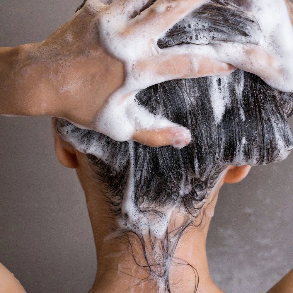 CURLY SHYLL Root Remedy Shampoo – regulierendes Shampoo für fettige Kopfhaut
