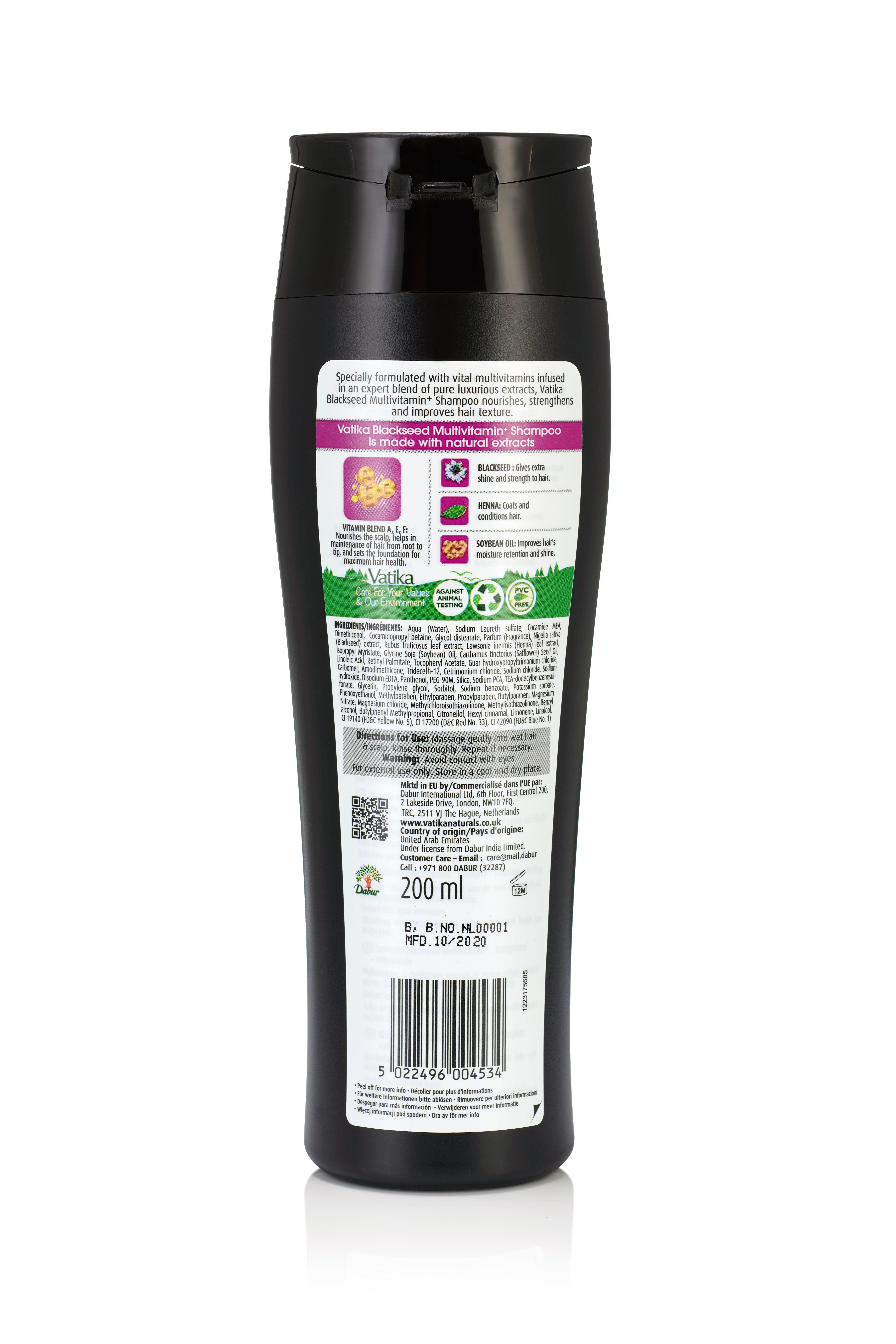 Rückseite einer schwarzen Shampoo-Flasche. Textinformationen, Inhaltsstoffe, QR-Code und Recycling-Symbole. 200 ml.