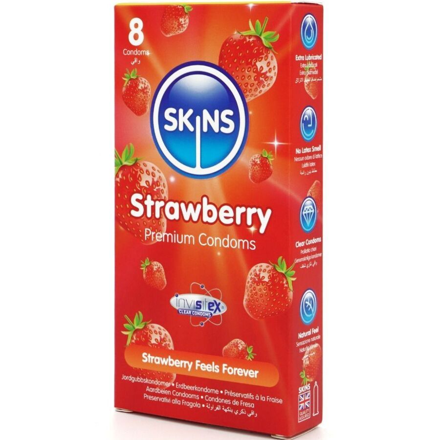 Verpackung mit 8 Kondomen. Marke SKINS, Sorte Strawberry. Rote Verpackung mit Erdbeeren. Text: Strawberry Feels Forever.