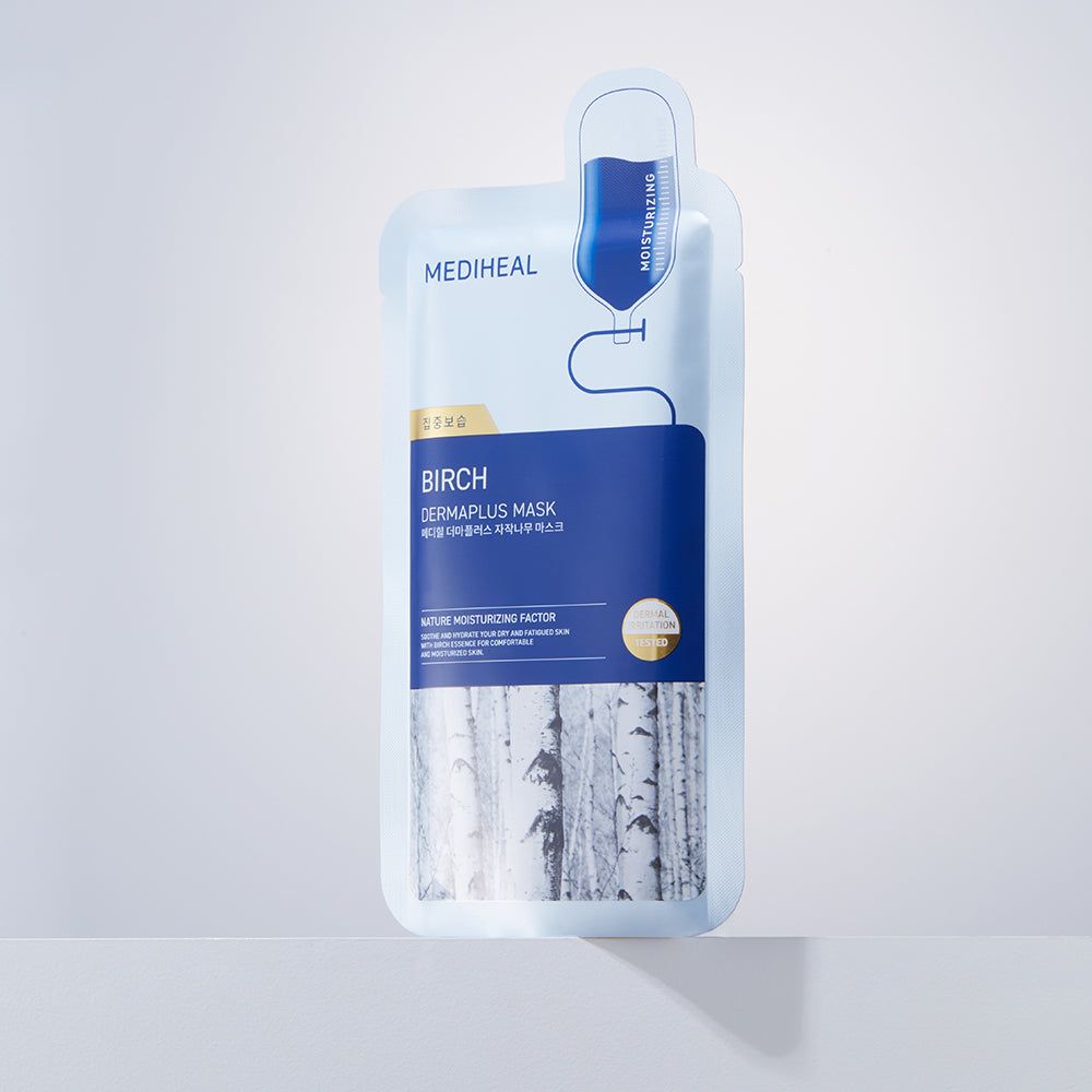 MEDIHEAL Dermaplus Birch Maske Packung. Hellblau, mit Text und Birkenmotiv.