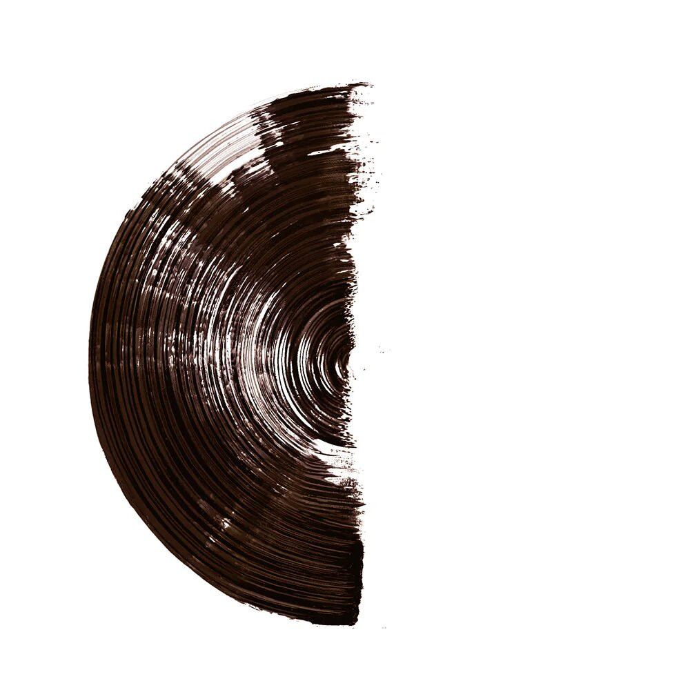 Halbkreis aus brauner Mascara-Farbe auf weißem Hintergrund. Textur sichtbar.