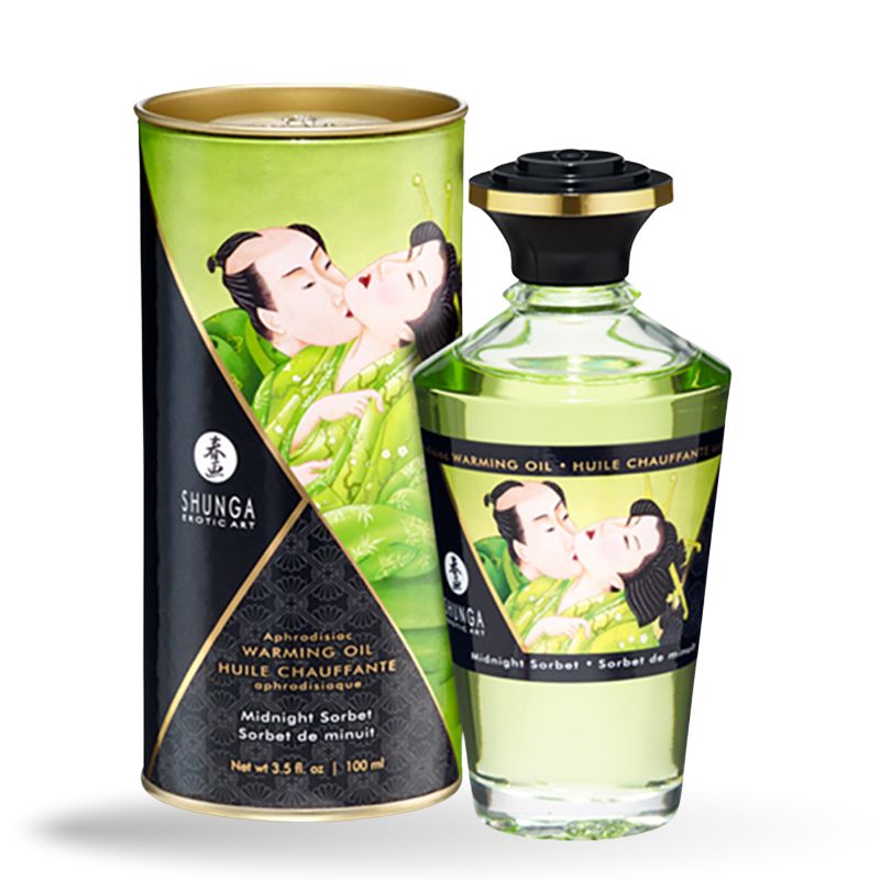 Glasflasche und Dose mit Etiketten. Aufschrift: Shunga, Warming Oil, Midnight Sorbet. Abbildung eines küssenden Paares.