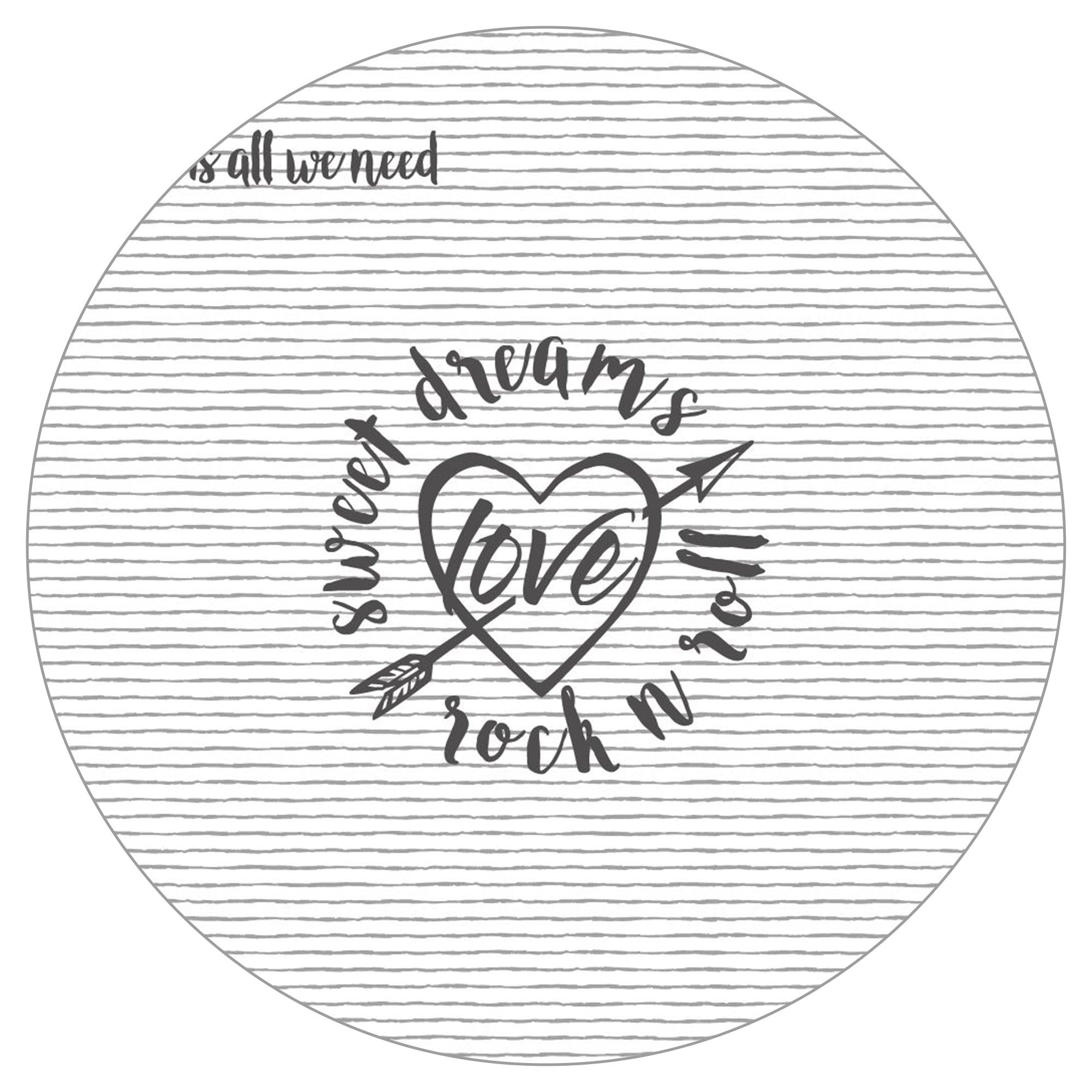 Runder, gestreifter Stoff mit Aufdruck: Herz mit Pfeil, Schriftzug 'sweet dreams rock n roll'.