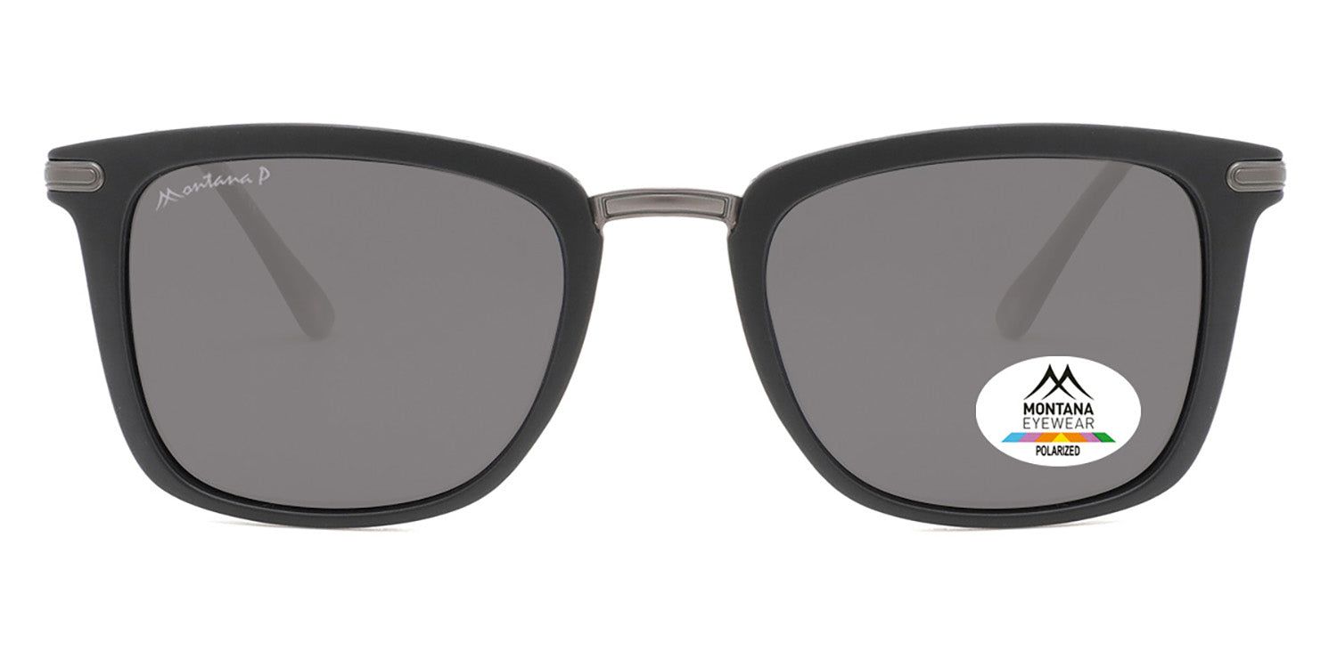 Sonnenbrille mit schwarzem Rahmen und grauen Gläsern. Montana Eyewear Logo und Polarized-Aufkleber auf dem Glas.