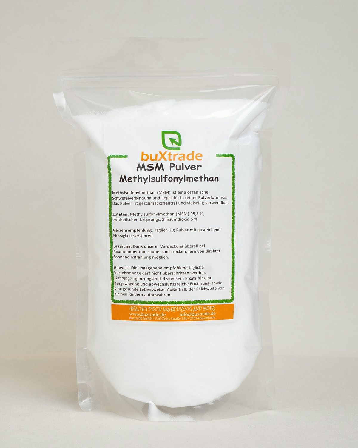 Bequeme Standbodenbeutel mit buXtrade MSM Pulver, Methylsulfonylmethan. Enthält Produktinformationen.