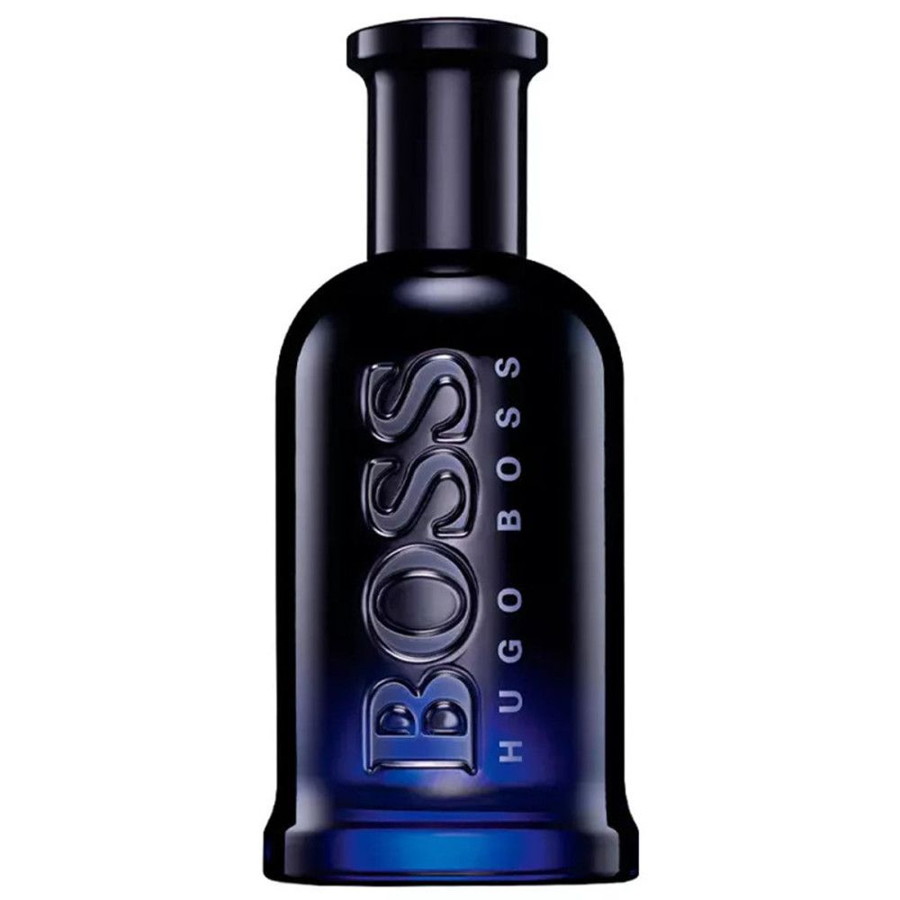 Dunkelblaue Glasflasche mit silbernem BOSS HUGO BOSS Schriftzug.