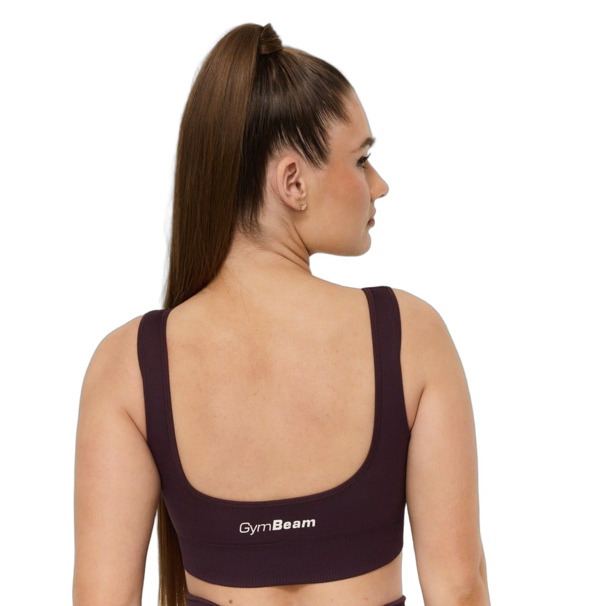 Rückansicht eines dunkelroten Sport-BHs mit breiten Trägern und dezentem GymBeam-Logo.