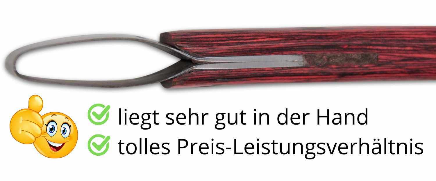 Hufmesser mit rotem Holzgriff. Metallklinge. Text: liegt sehr gut in der Hand. Gelber Smiley.