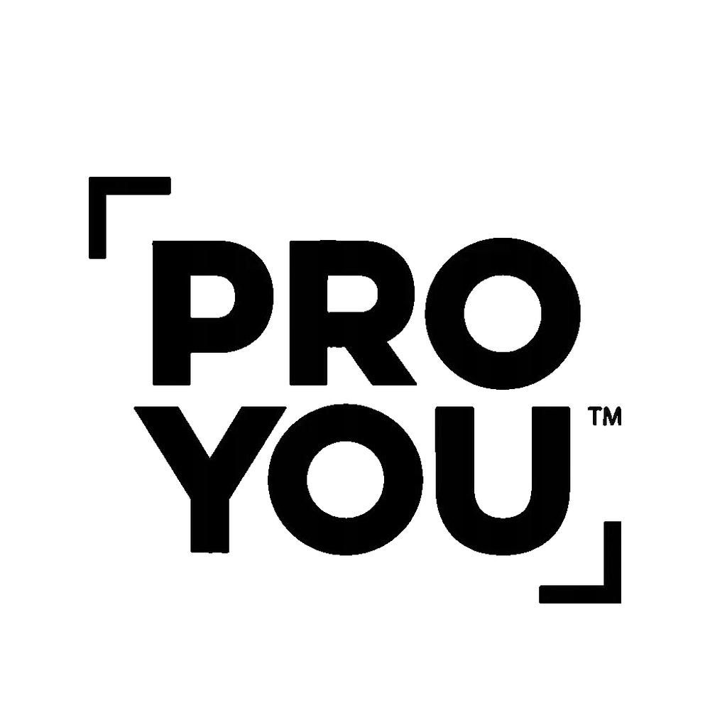 Schwarzes Logo Pro You in eckiger Form. Schriftzug. Schwarze Schrift auf weißem Hintergrund.