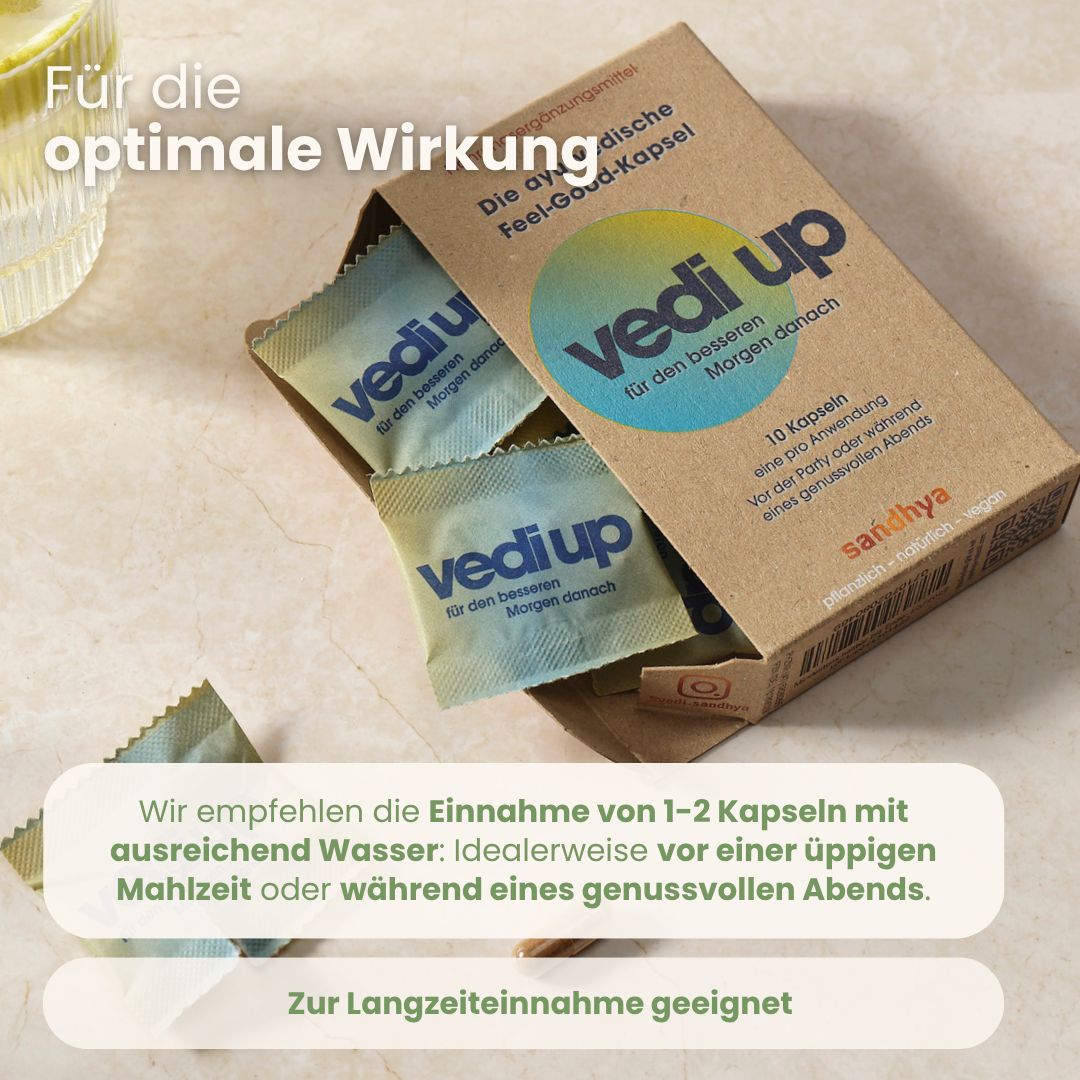 Geöffnete 'vedi up' Verpackung mit drei Einzelverpackungen. Text: 'vedi up' und '10 Kapseln'.