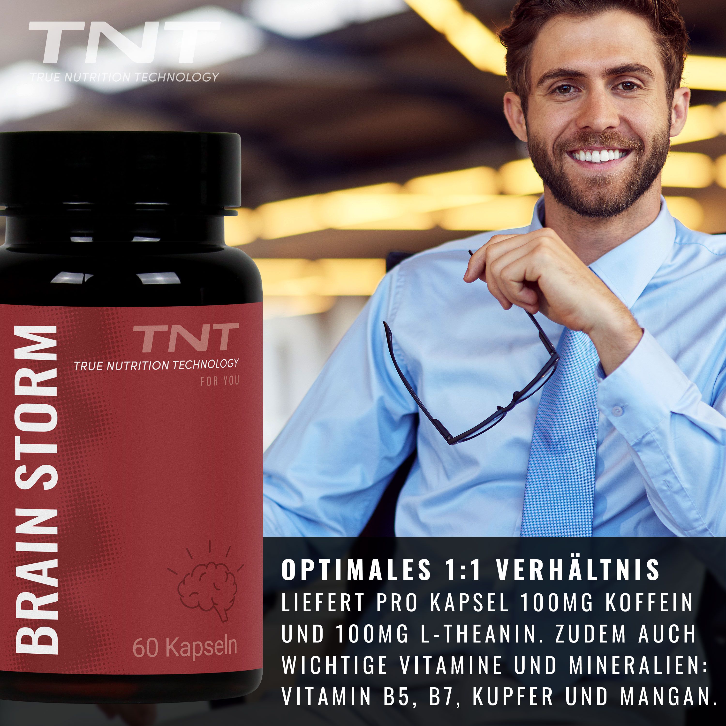 Mann hält eine Flasche TNT Brain Storm. Aufschrift BRAIN STORM und 60 Kapseln. Text über Inhaltsstoffe.