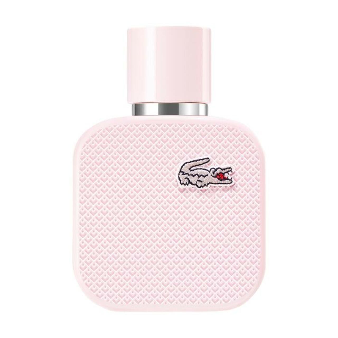 Rosa Lacoste L.12.12 Rose EdP Nat. Spray Flakon. Quadratisch, mit Krokodil-Logo. Rosa Verschluss. Silberner Hals.