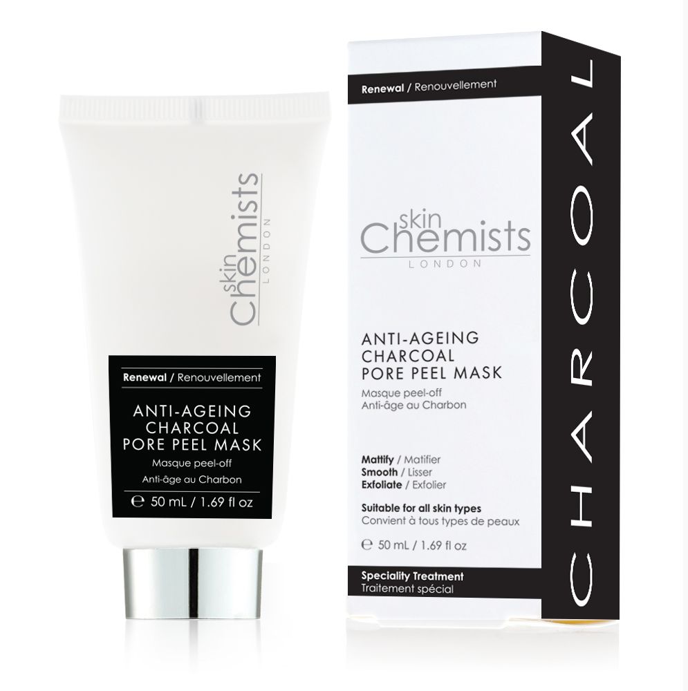Tube und Verpackung. Tube: weiß mit silbernem Verschluss. Verpackung: weiß/schwarz. Text: Anti-Ageing Charcoal Pore Peel Mask, skinChemists.
