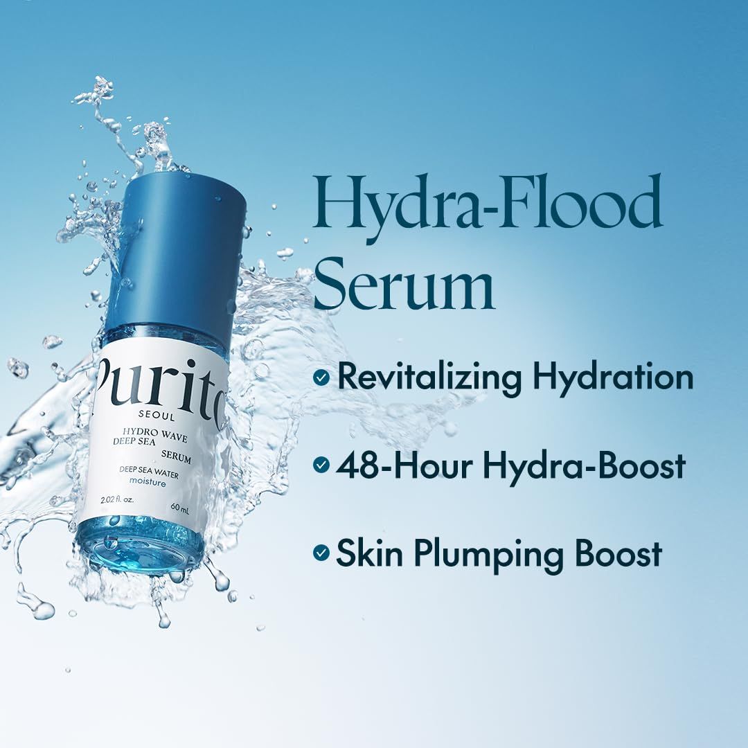 Blau-weiße Serumflasche mit Wasser. Text: Hydra-Flood Serum, Revitalizing Hydration, 48-Hour Hydra-Boost, Skin Plumping Boost.
