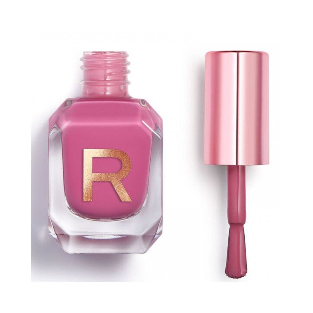 Rosa Nagellackflasche mit klarem Glas und goldener "R"-Prägung. Der Applikator ist daneben abgebildet.