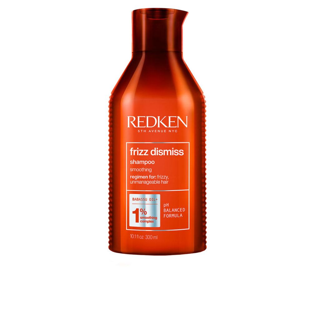 Rote Redken Frizz Dismiss Shampoo Flasche. Text: Frizz Dismiss, Shampoo, pH-ausgewogene Formel, 1% Smoothing Complex.
