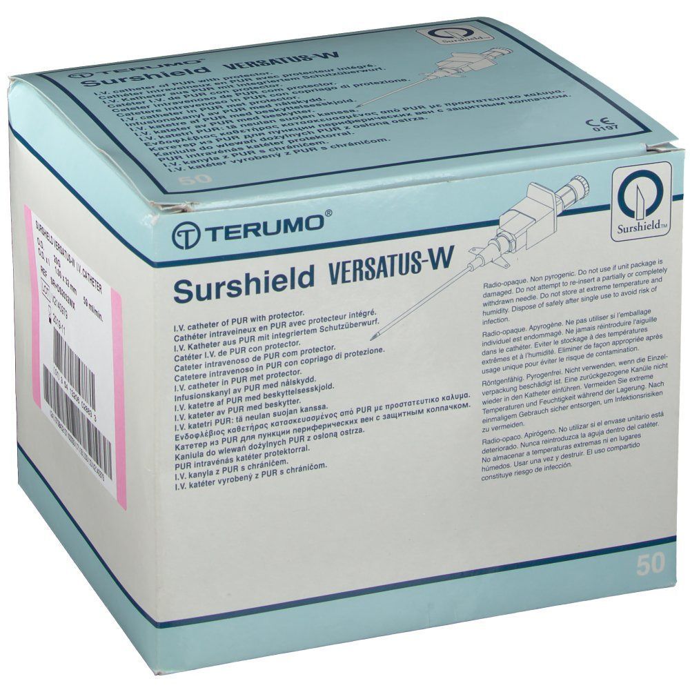 Karton TERUMO® Surshield Versatus-W. Aufdrucke: Produktname, Logo, Text, Barcode. Enthält 50 Stück. Mit CE-Kennzeichnung.