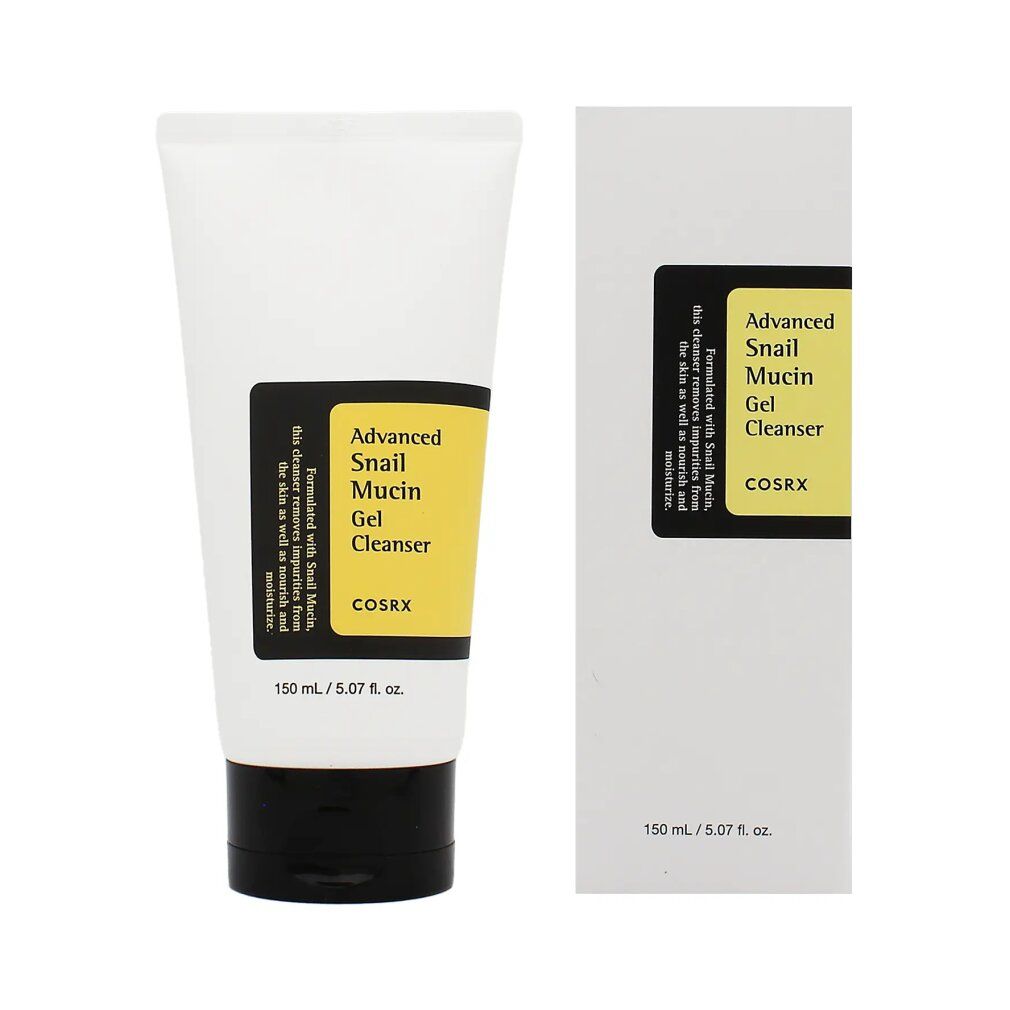 Weiße Tube mit schwarzem Deckel und gelbem Etikett. Text: Advanced Snail Mucin Gel Cleanser, COSRX. Daneben eine weiße Schachtel.