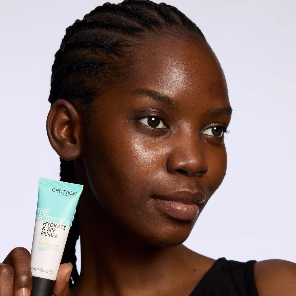 Catrice - Feuchtigkeitsspendende Basis The Protector Hydrate & SPF