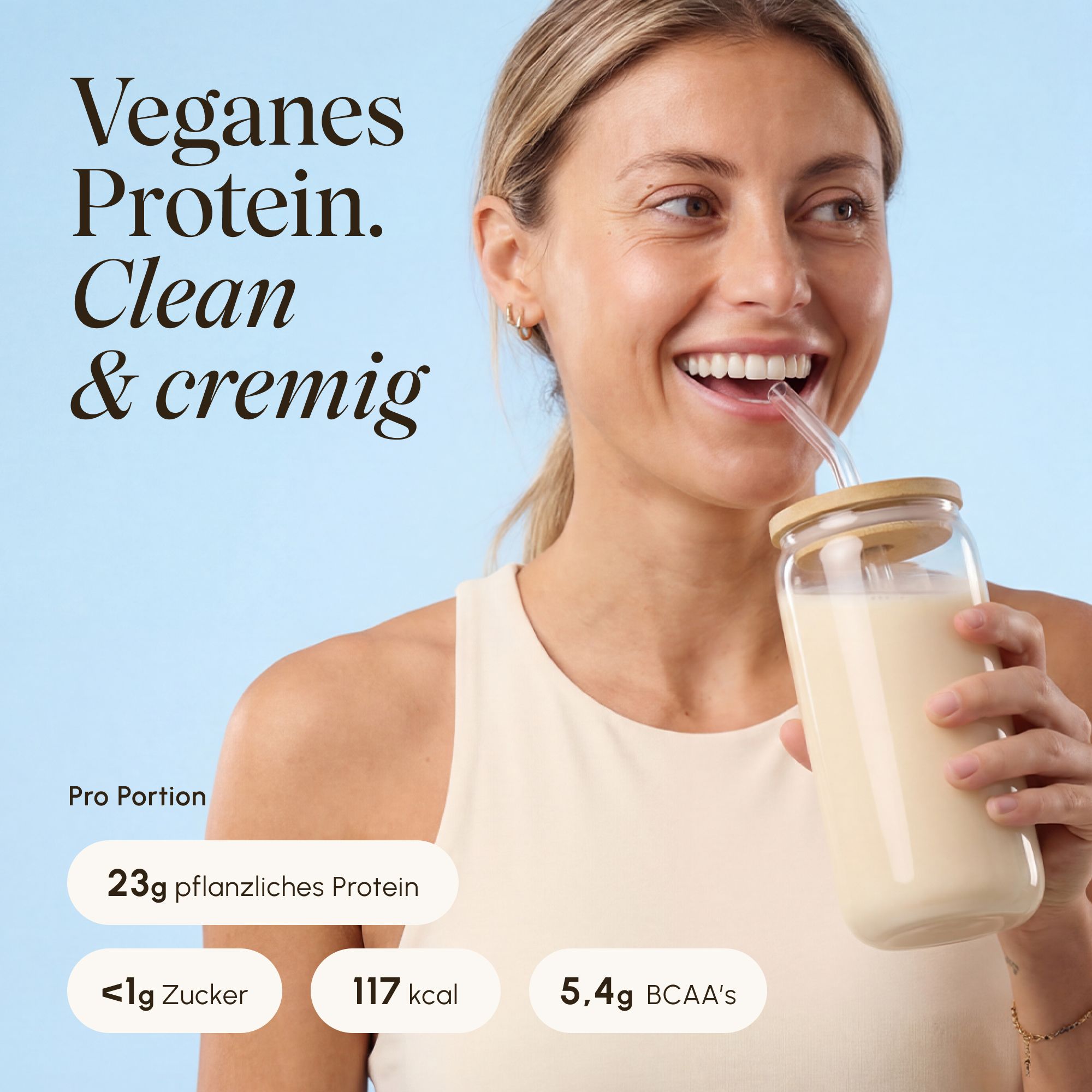 VETAIN veganes Protein: 23g pflanzliches Protein, <1g Zucker, 117 kcal, 5,4g BCAA's pro Portion.