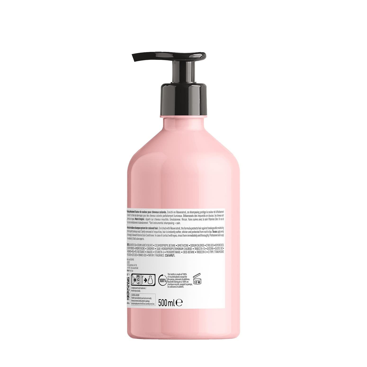 Rosa Shampoo-Flasche mit schwarzem Pumpkopf. Rückseite mit Text und 500 ml Angabe. Enthält Recycling-Symbol.