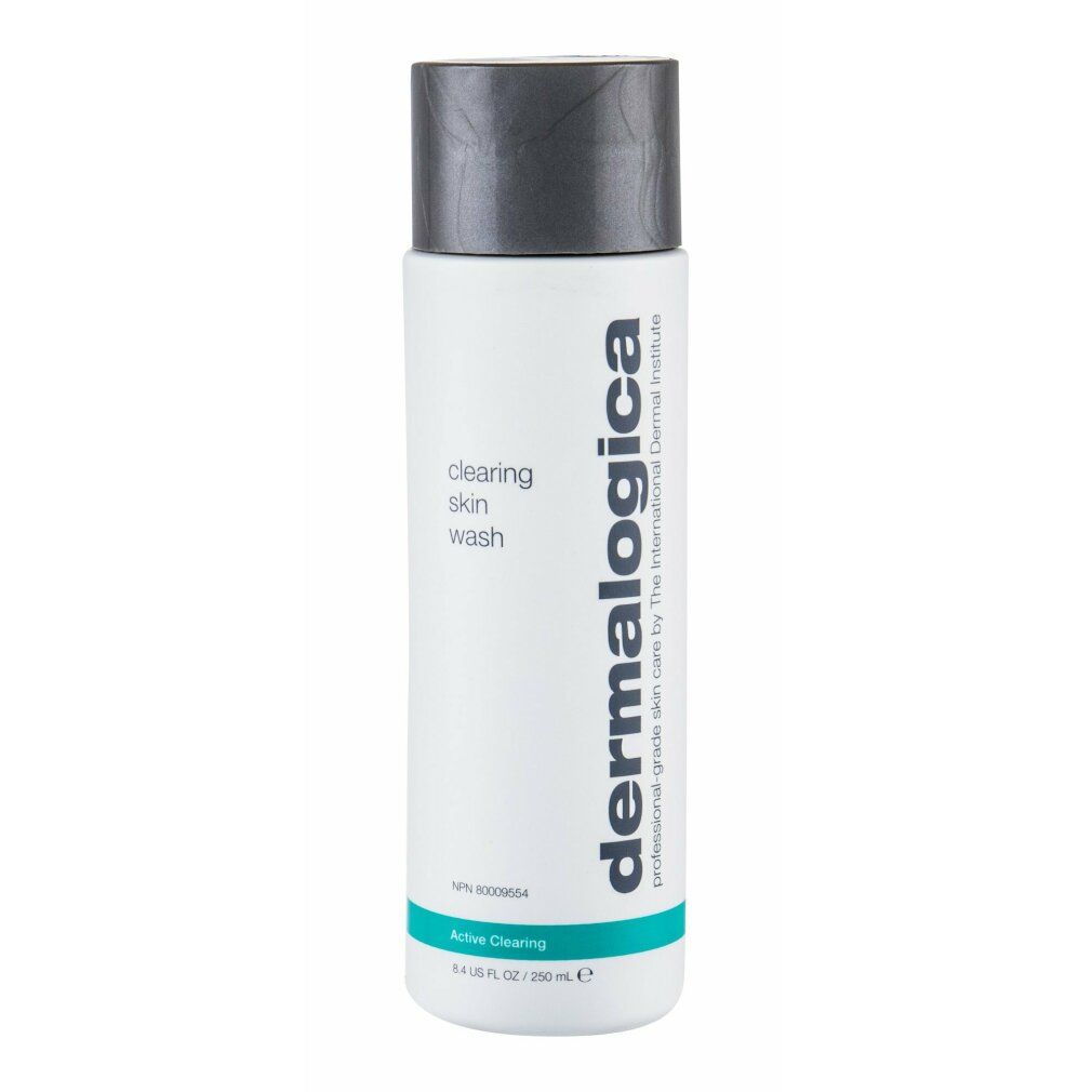 Weißes Dermalogica-Produkt mit grauem Deckel. Aufschrift: clearing skin wash, Active Clearing.