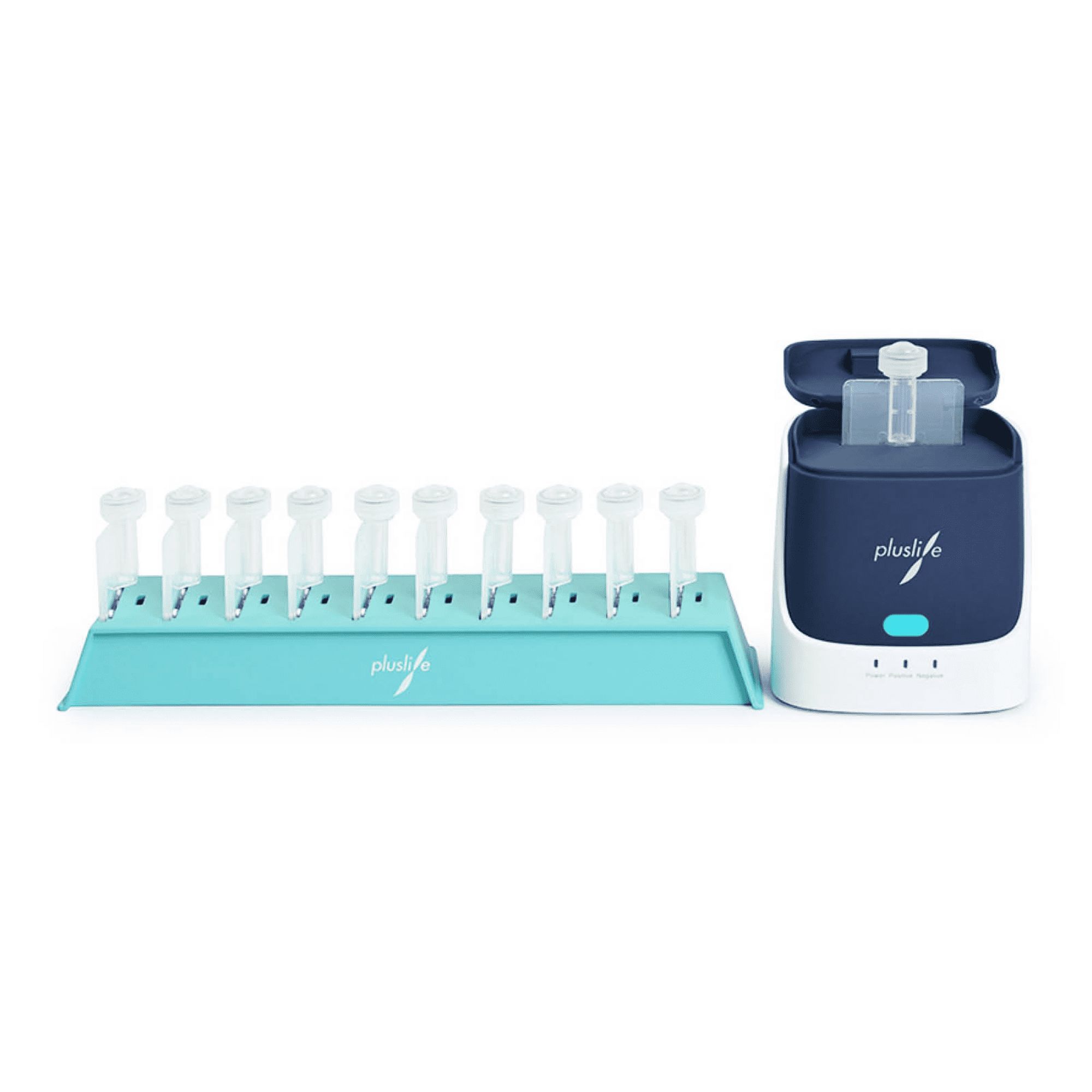 Testkit mit Halterung für 10 Reagenzgläser und einem Analysegerät. Gerät mit blauem Deckel und Pluslife Logo.
