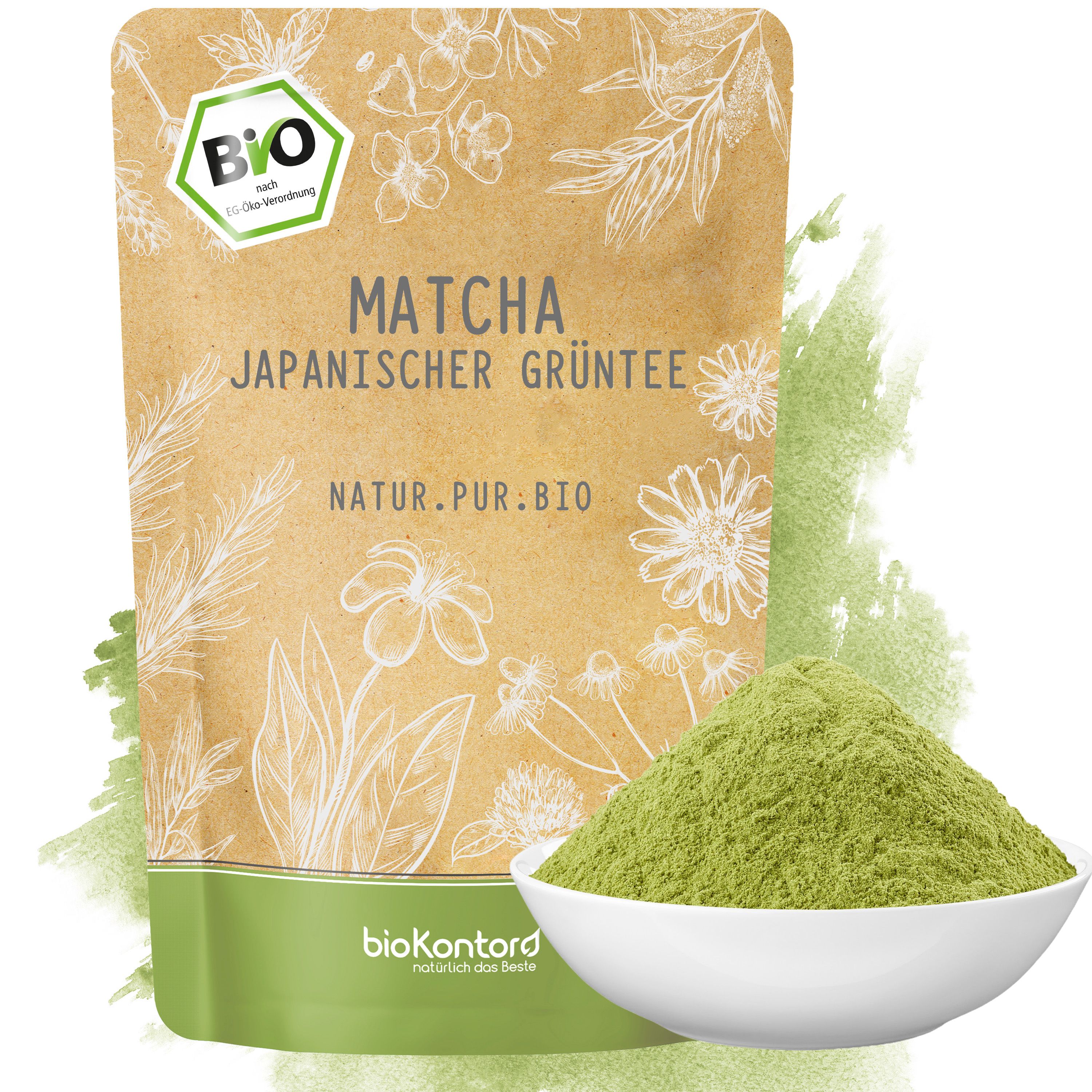 bioKontor Matcha Japanischer Grüntee Pulver in einer Schale, neben der Verpackung.