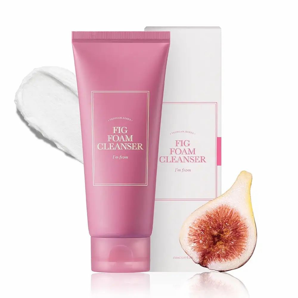 Rosa Tube, weiße Verpackung, Feige. Aufschrift: Fig Foam Cleanser. Marke: I'M FROM.