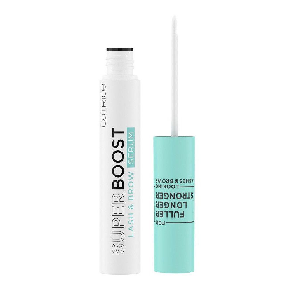 Catrice Super Boost Serum. Weiße Flasche mit türkisfarbenem Deckel und Applikator. Schriftzug: SUPER BOOST LASH & BROW SERUM.